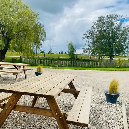 Du Petit Tenu 17 Couchages -jacuzzi -2h Paris Et 6 Min Gare Vivoin 펜션 Nouans