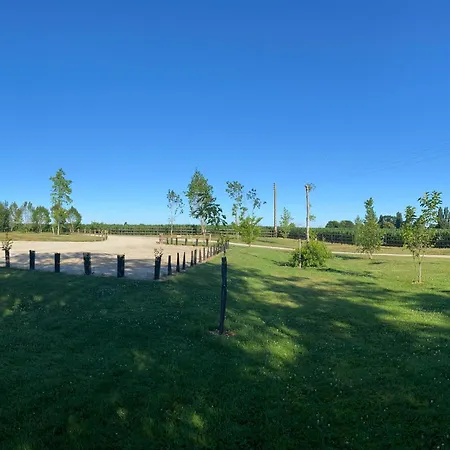 펜션 Du Petit Tenu 17 Couchages -jacuzzi -2h Paris Et 6 Min Gare Vivoin Nouans